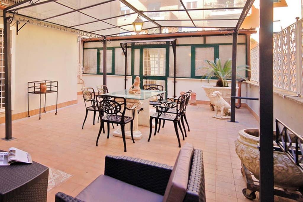 Vatican Luxury Apartment With Terrace - 7 People Rome Bagian luar foto